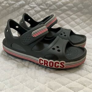 CROCS Kids Crocband Logo Stripe Sandals Slate Grey with Red & White Sz C11